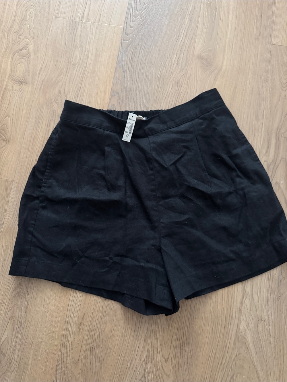 Madewell Black High-Rise Tailored Shorts